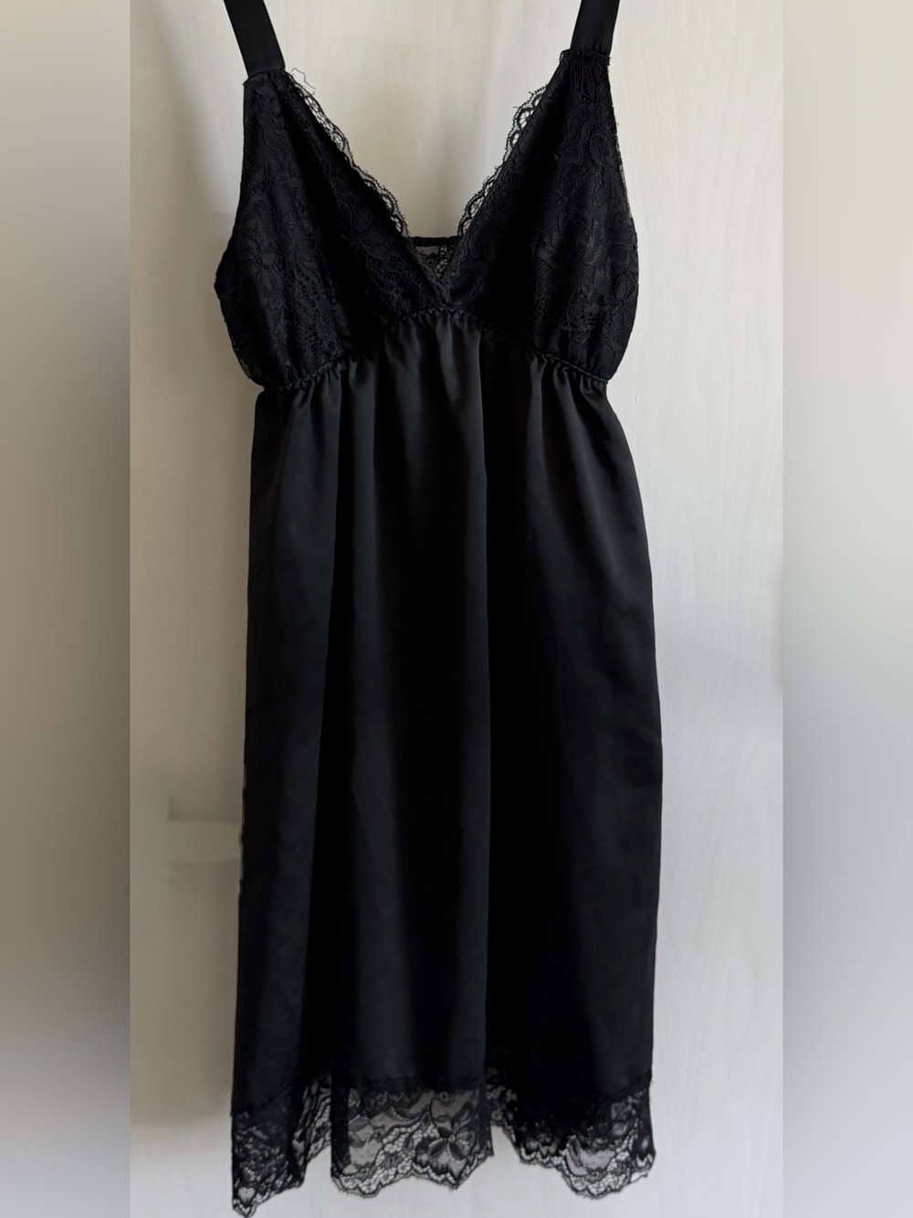 Jessica Simpson Black Lace V-Neck Chemise Dress Night Gown Sleep Dress size L